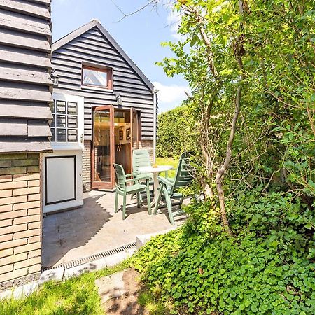 Snug Holiday Home In Nieuwvliet Bagian luar foto